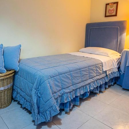 Courrier-House Appartement Aci Castello Buitenkant foto